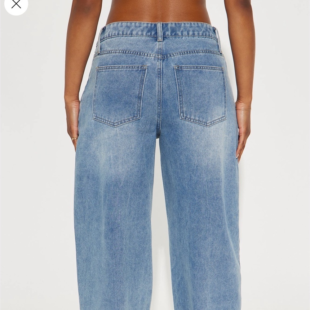 Fashion Nova Classic Blue Women's Balloom Jeans - Picture 2 of 5